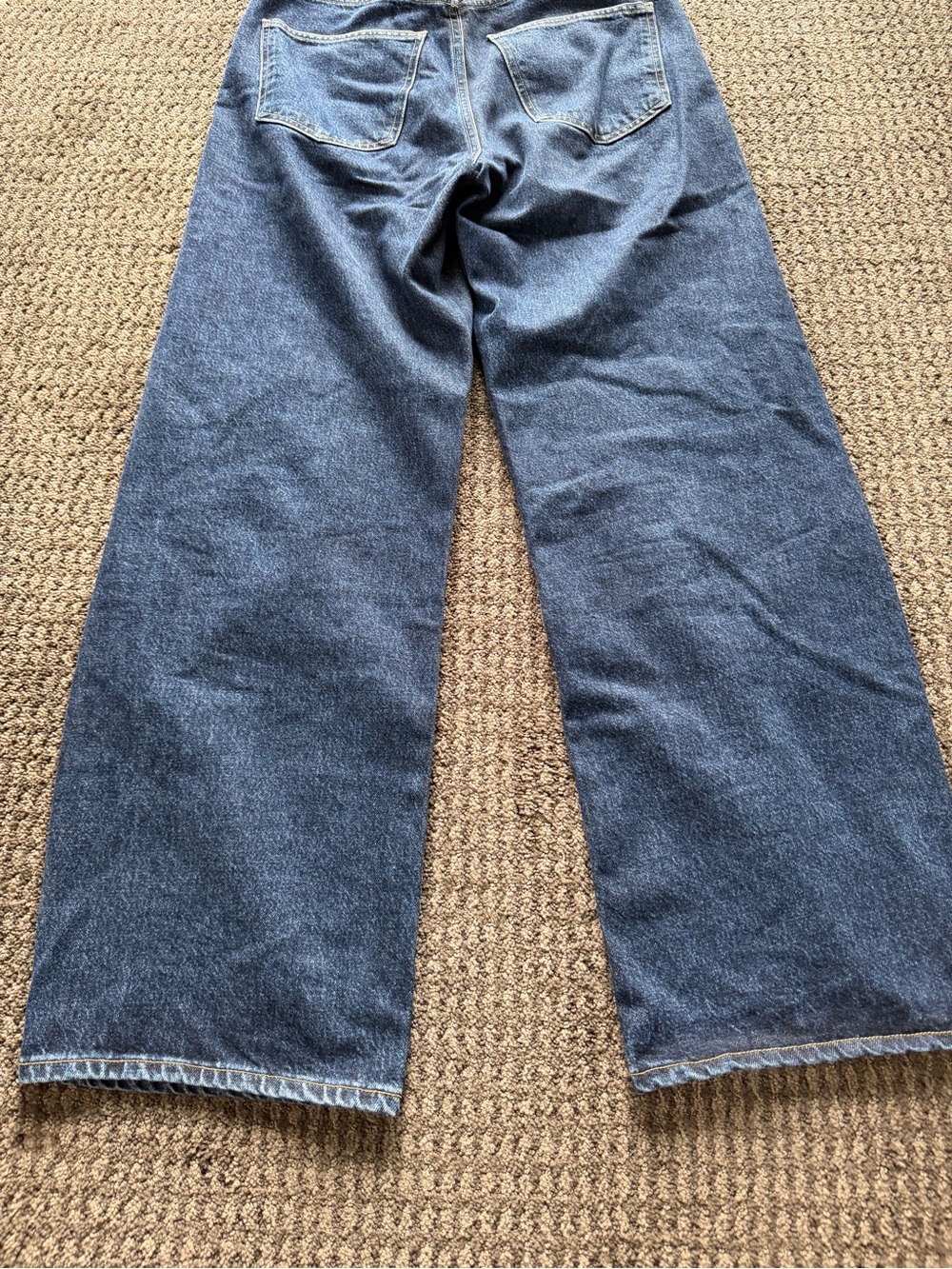 Agolde Low Curve Jean in Pendulum - Picture 9 of 11